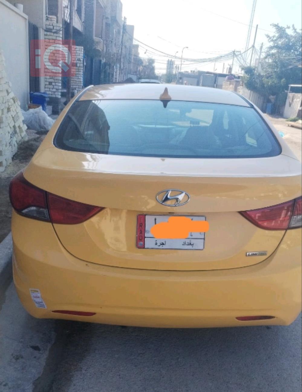 هیوندای ئەلەنترا